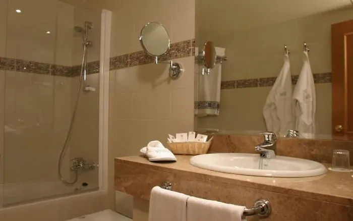 Hotel Guitart Park Aqua 4*